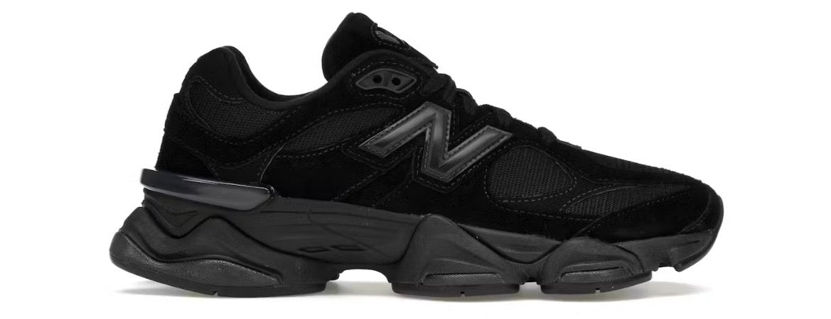 New Balance 9060 Triple Black