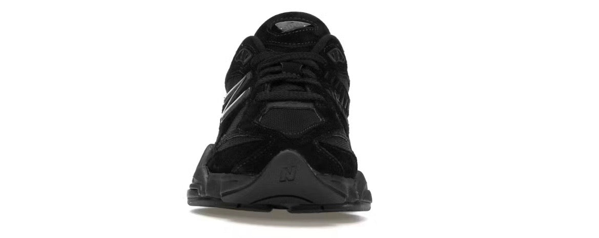 New Balance 9060 Triple Black