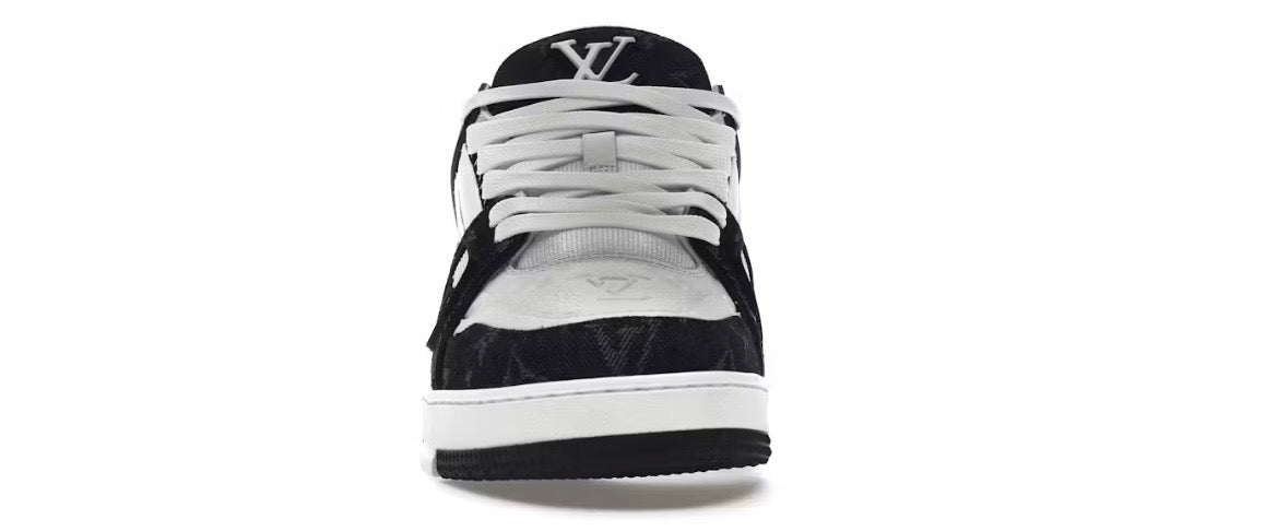 Louis Vuitton Trainer White Black